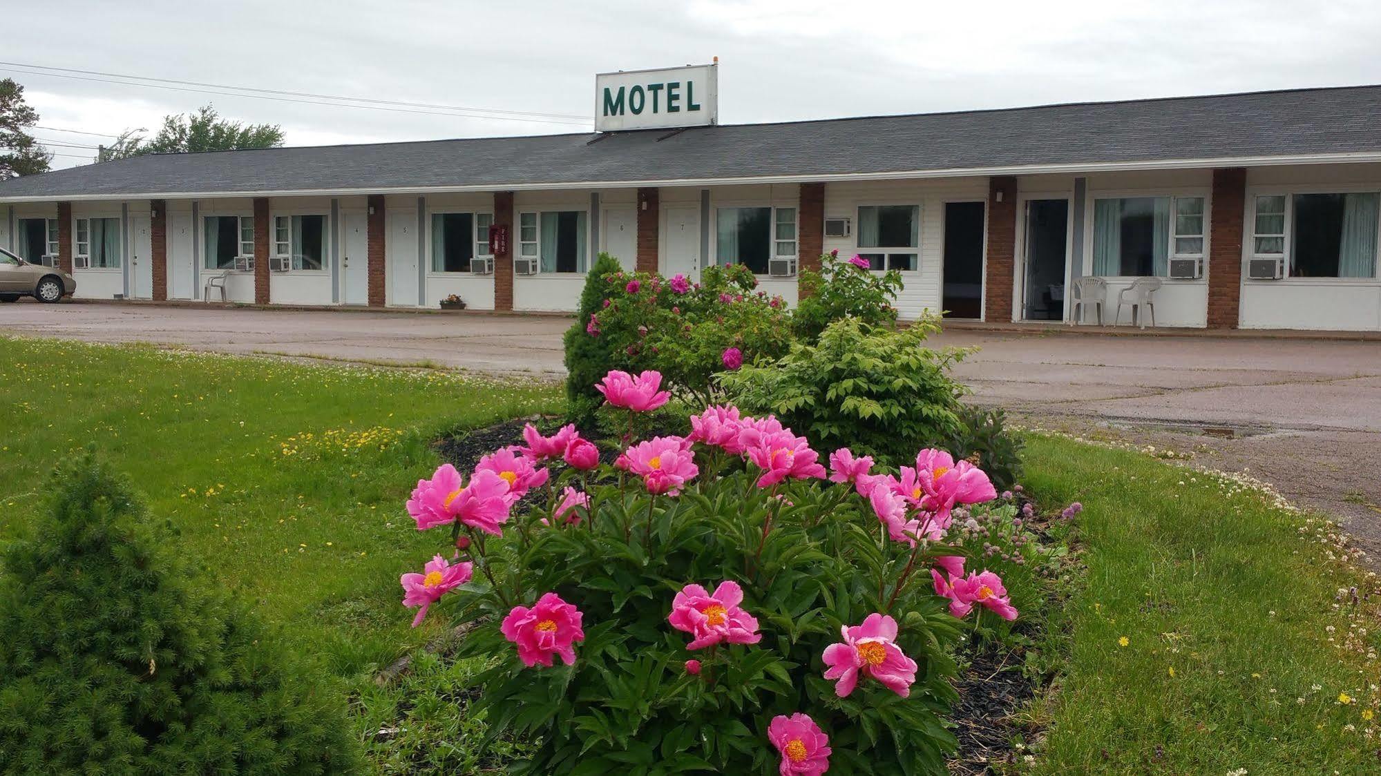 Tantramar Motel Sackville Exterior foto